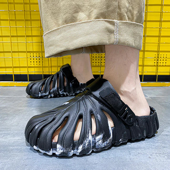 Avora™ Monstera Slippers