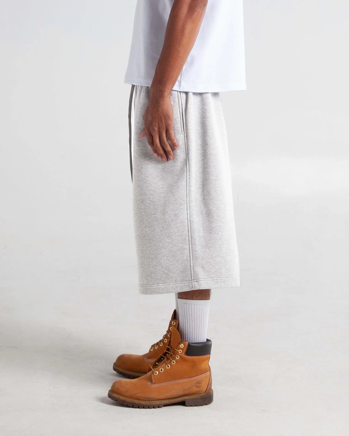 Avora™ | Baggy Fleece Shorts