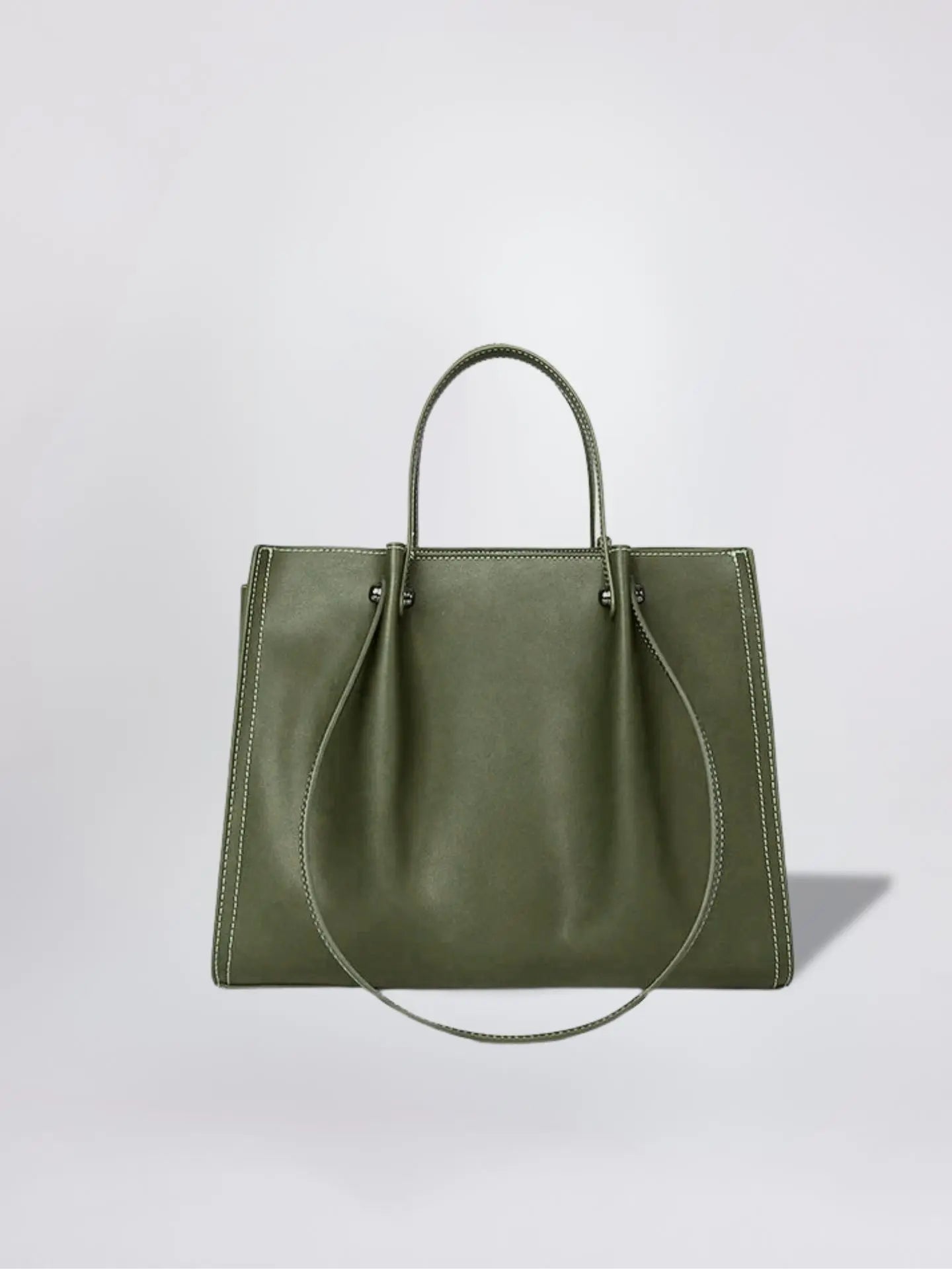 Vivienne Paola Tote