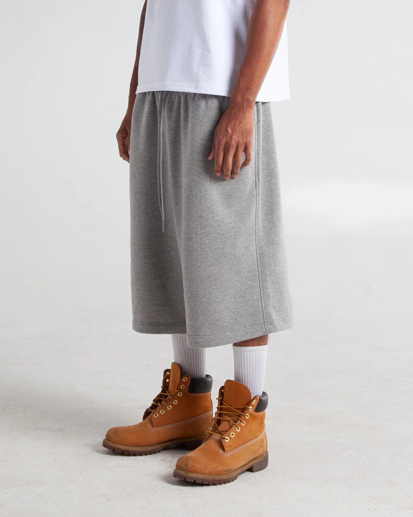 Avora™  | Baggy Fleece Shorts