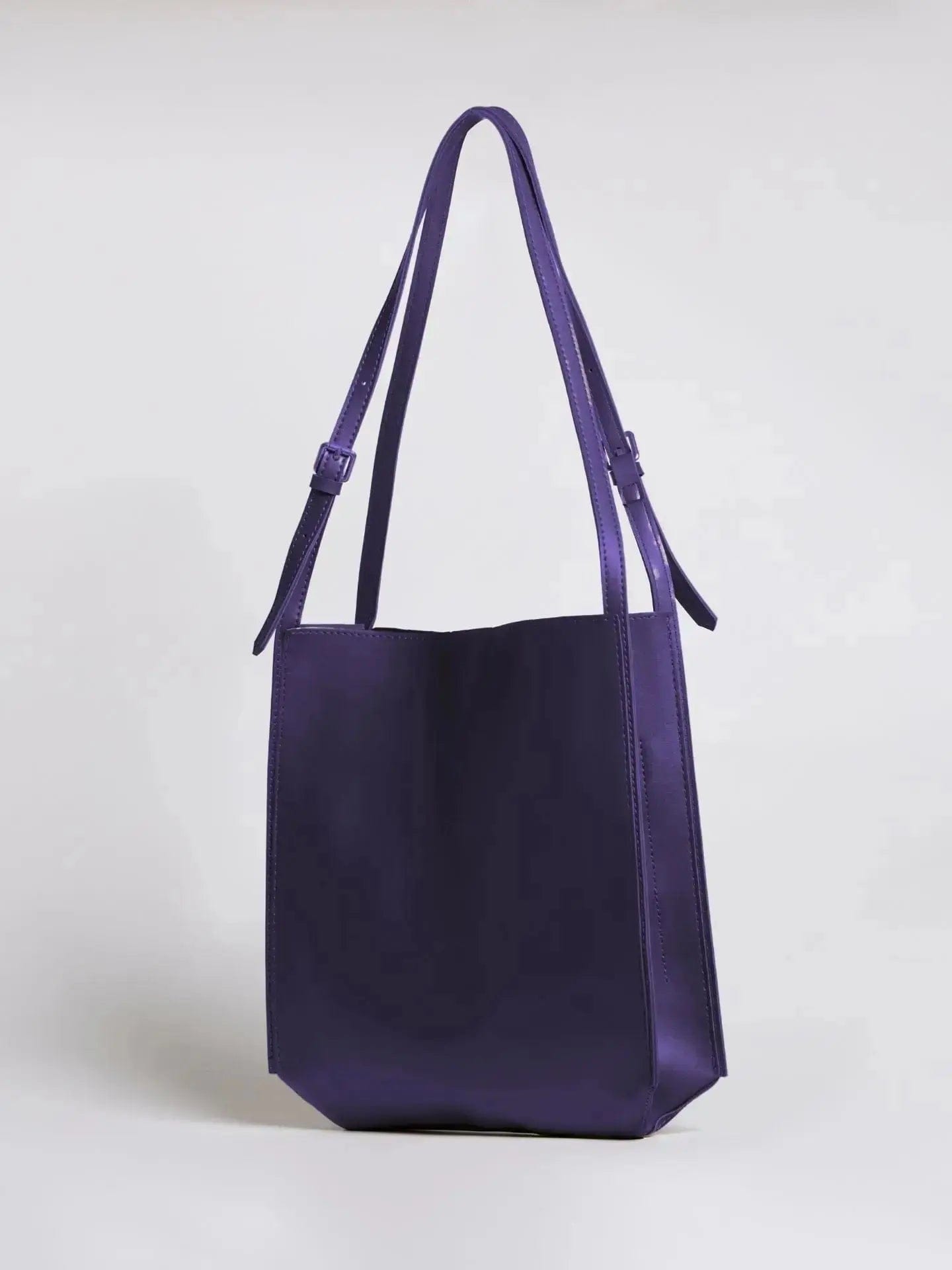 Vivienne Arya Bag