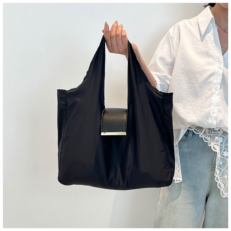 Avora™ Keytote