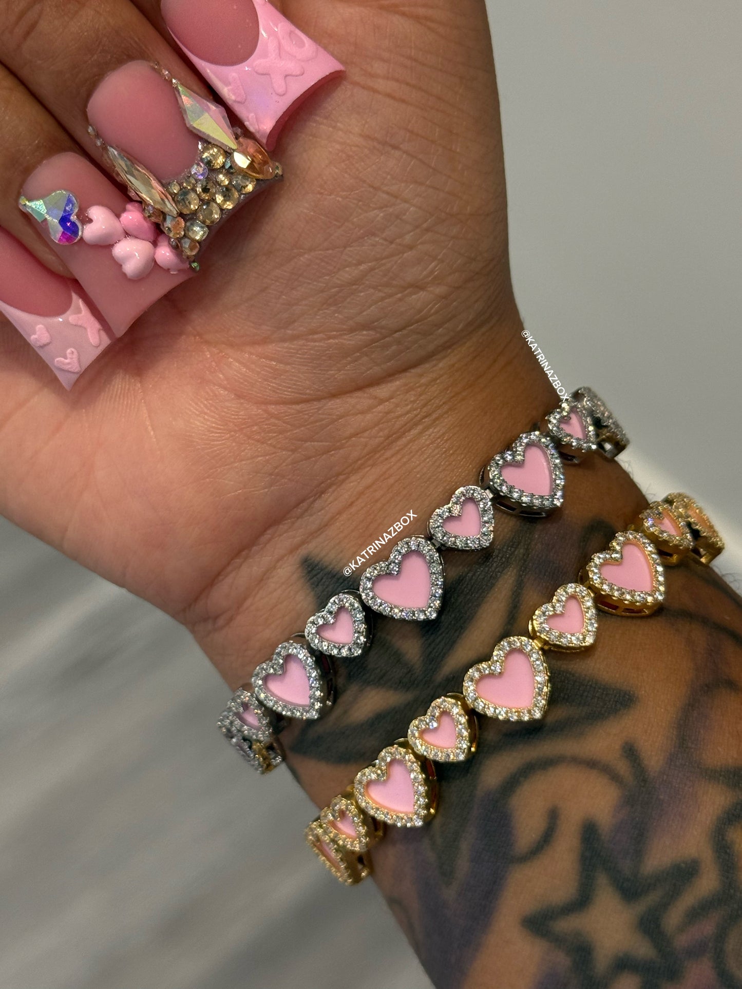 PINK ARI HEART BRACELET