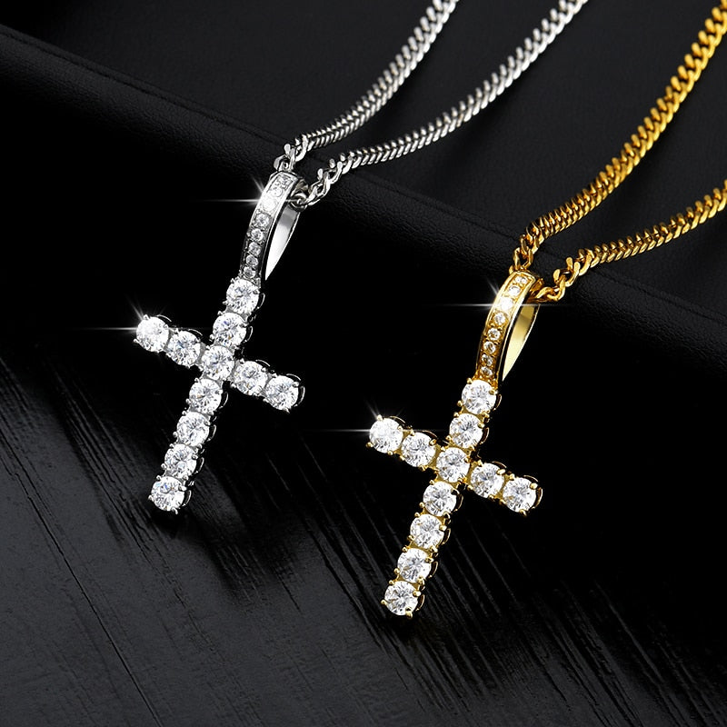 AVORA - ICED CROSS CHAIN