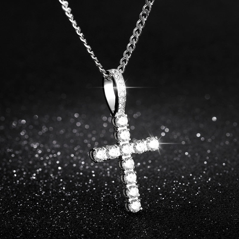 AVORA - ICED CROSS CHAIN