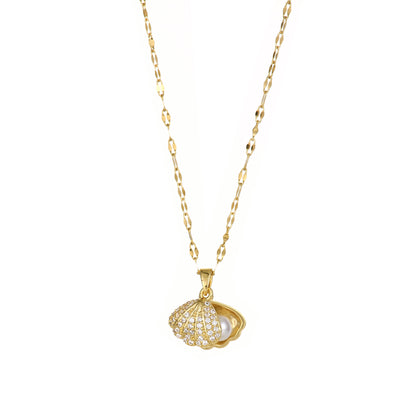 Shell Pearl Necklace