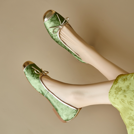 Avora™ Vesaille Ribbon Flats