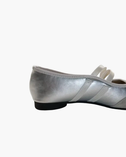 Avora™ X Straps Tabi Ballet Sneakers