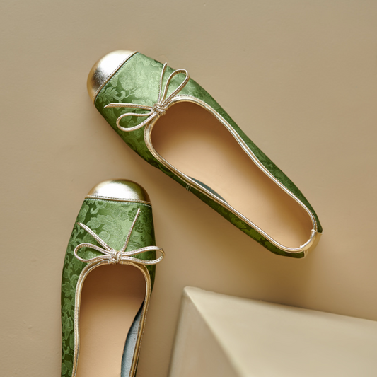 Avora™ Vesaille Ribbon Flats