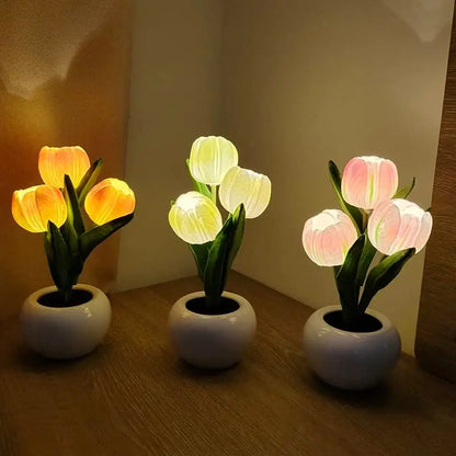 Avora™ - Tulip LED Lamp