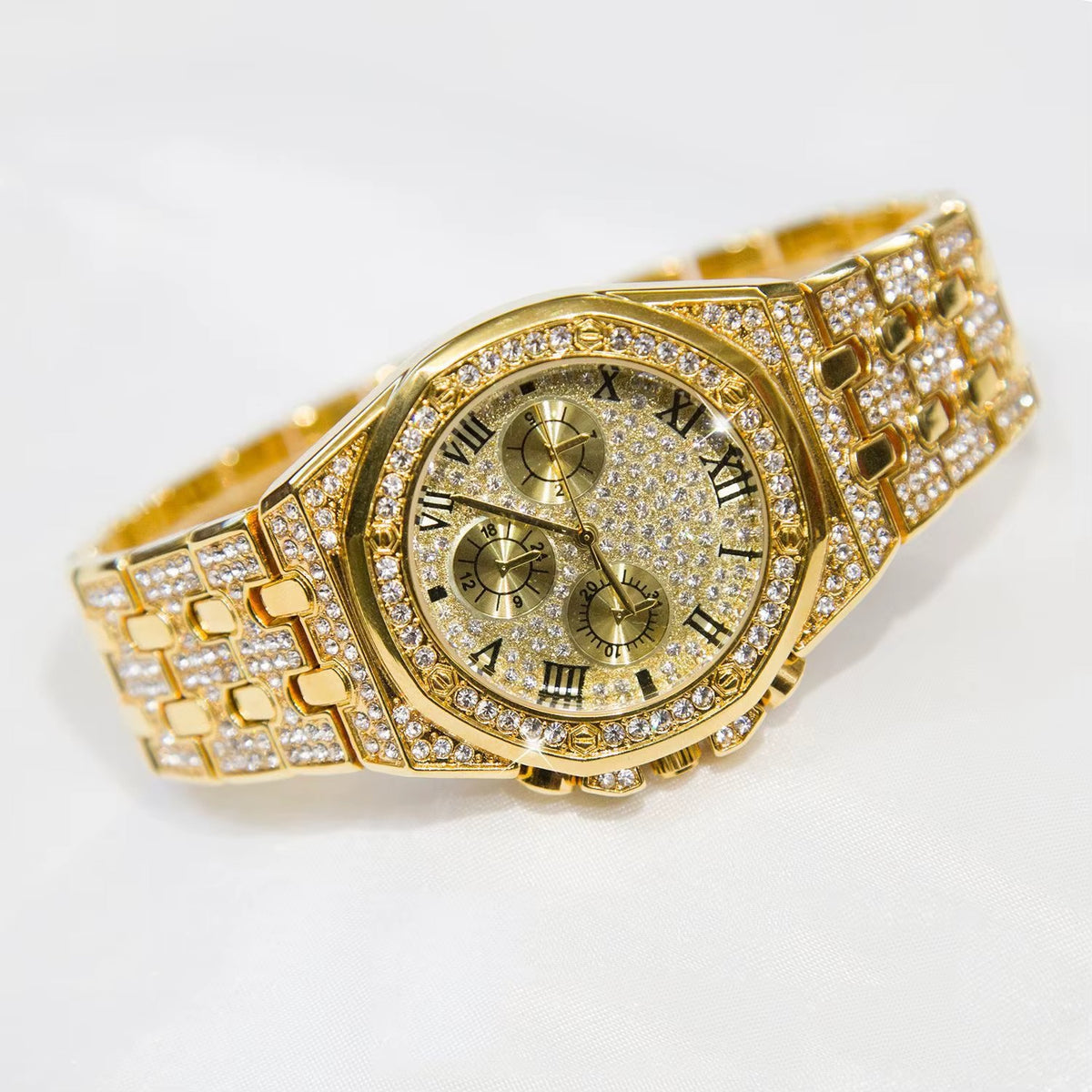 AVORA - MOSCOW WATCH